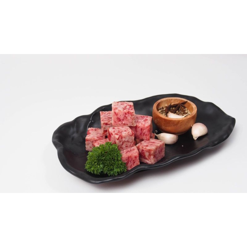 

Saikoro Beef Premium