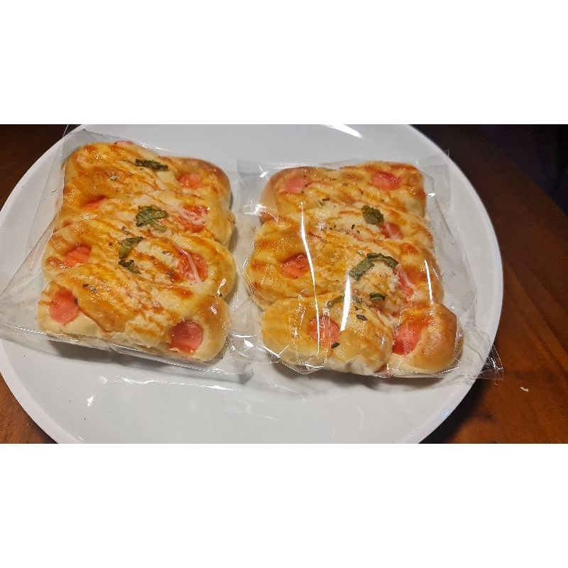 

ROTI SOSIS DIZA