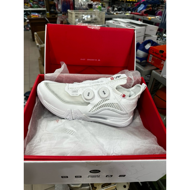 New Limited Sepatu Badminton Lining BOA Saga II Max AYAT001