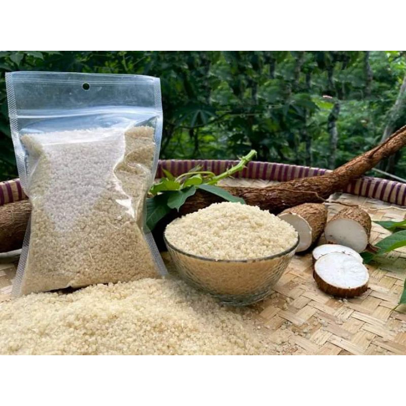 

Nasi Tiwul/Oyeg dari singkong Asli Purworejo