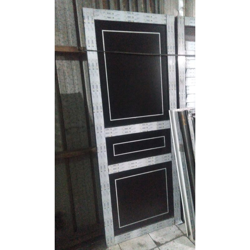 pintu lengkap dengan kusen aluminium