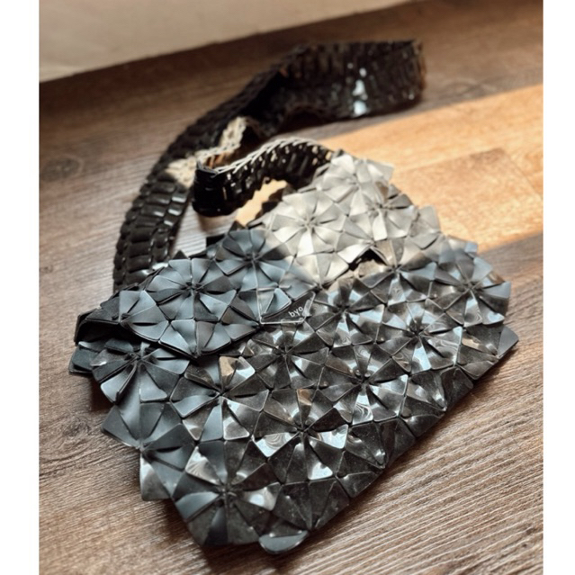 BYO warrior bag in Black [ Preloved ]