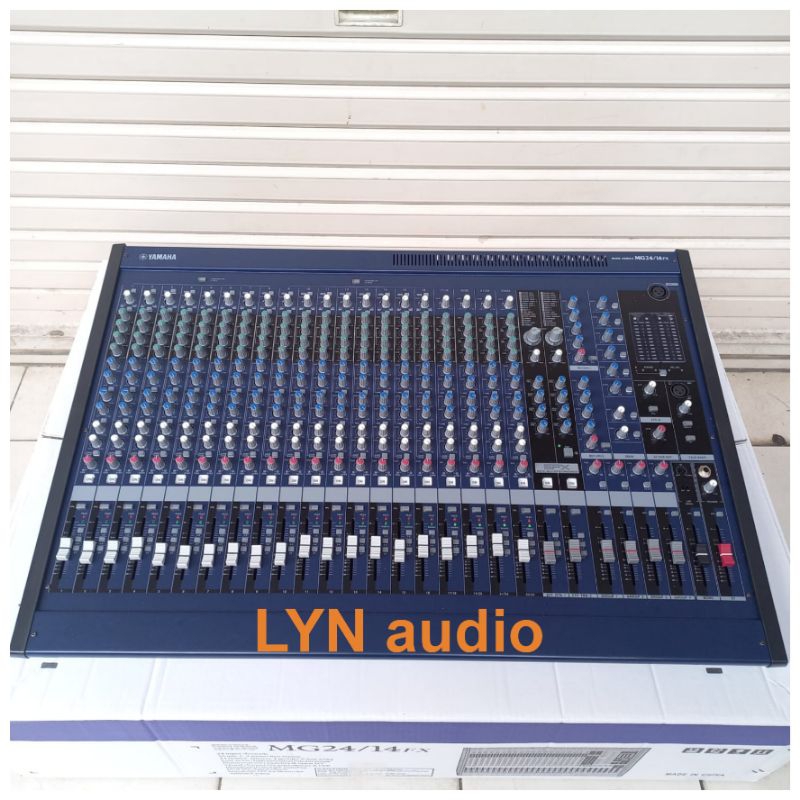 MIXER AUDIO YAMAHA 24 CHANNEL MG24/14FX PLUS EFFEK VOCAL MG 24 14FX