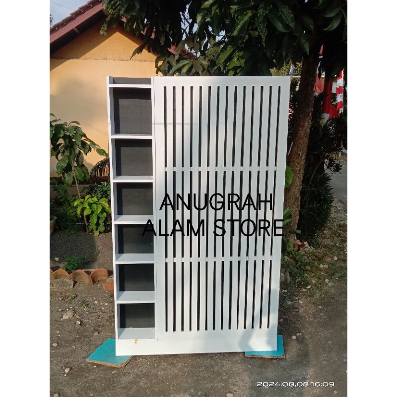 rak partisi penyekat ruangan~partisi pembatas ruangan murah