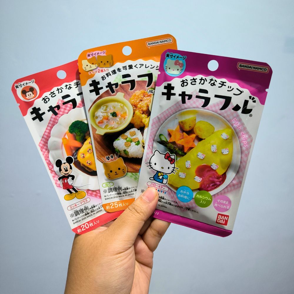 

Charaful Fish Chips Food Decorations Mickey/Hellokity/Cat 2.8g