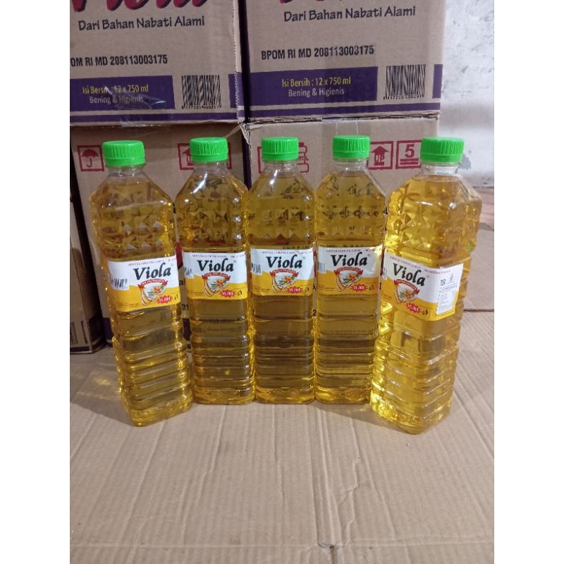

Lebih murah Minyak goreng viola VL 900 5botol