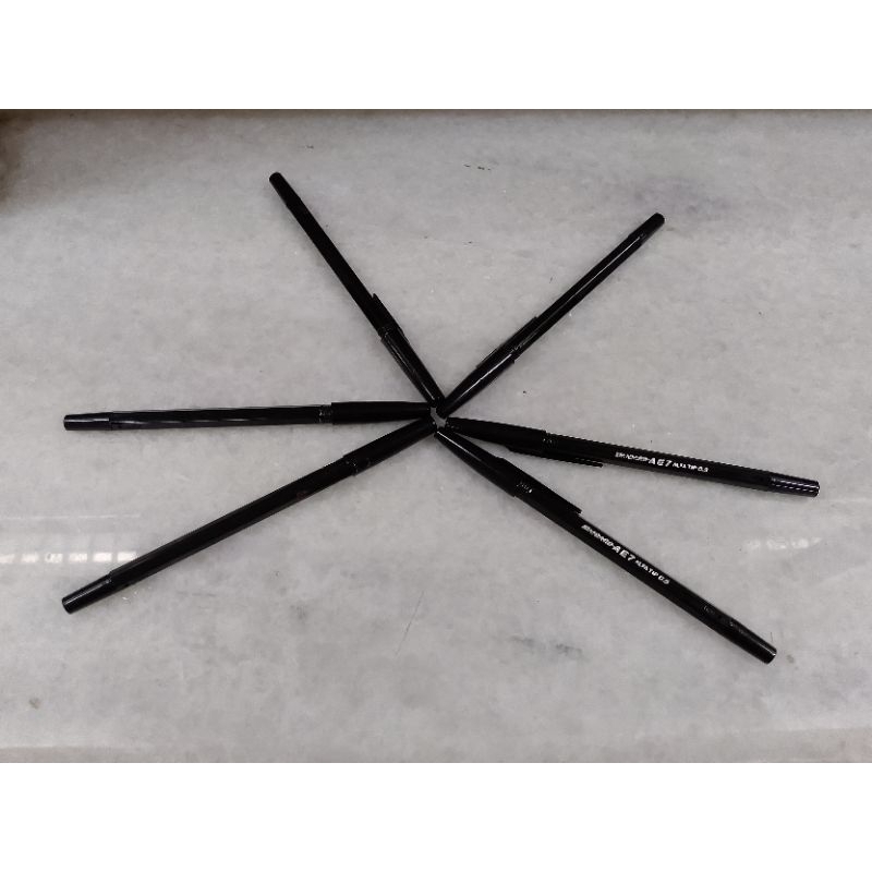 

Pulpen Tinta warna hitam (KR31)