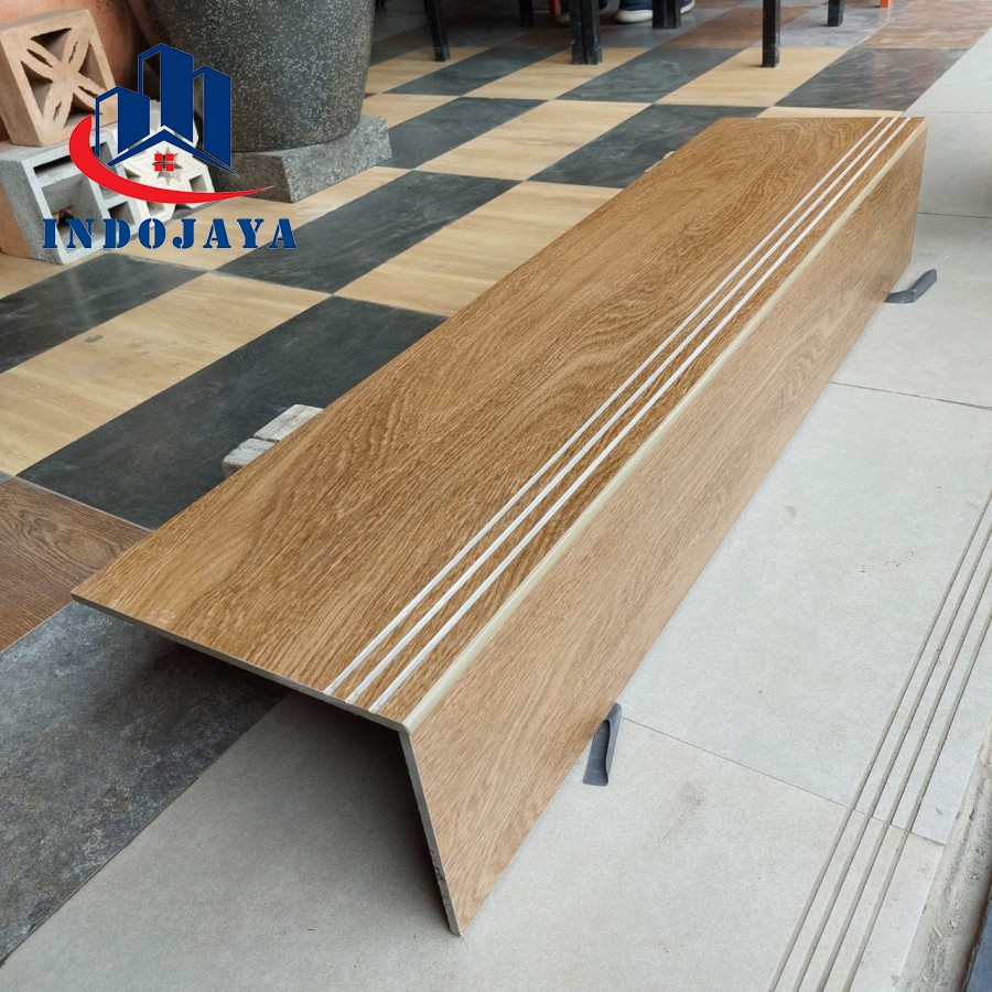 keramik tangga motif kayu Jati 30x80 30x90 30x100 30x120 granit stepnosing granit custom ukuran list