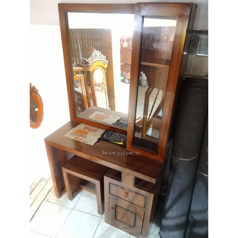 Meja rias minimalis / Meja rias kayu / Meja rias jati / Meja rias kayu jati