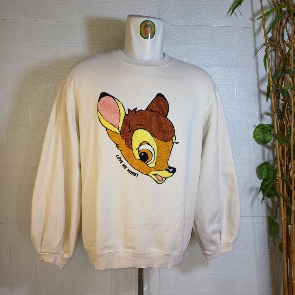 SWEATER CREWNECK I'M VELY DISNEY ORIGINAL, SIZE M (SECOND BRANDED) KREM CN0222