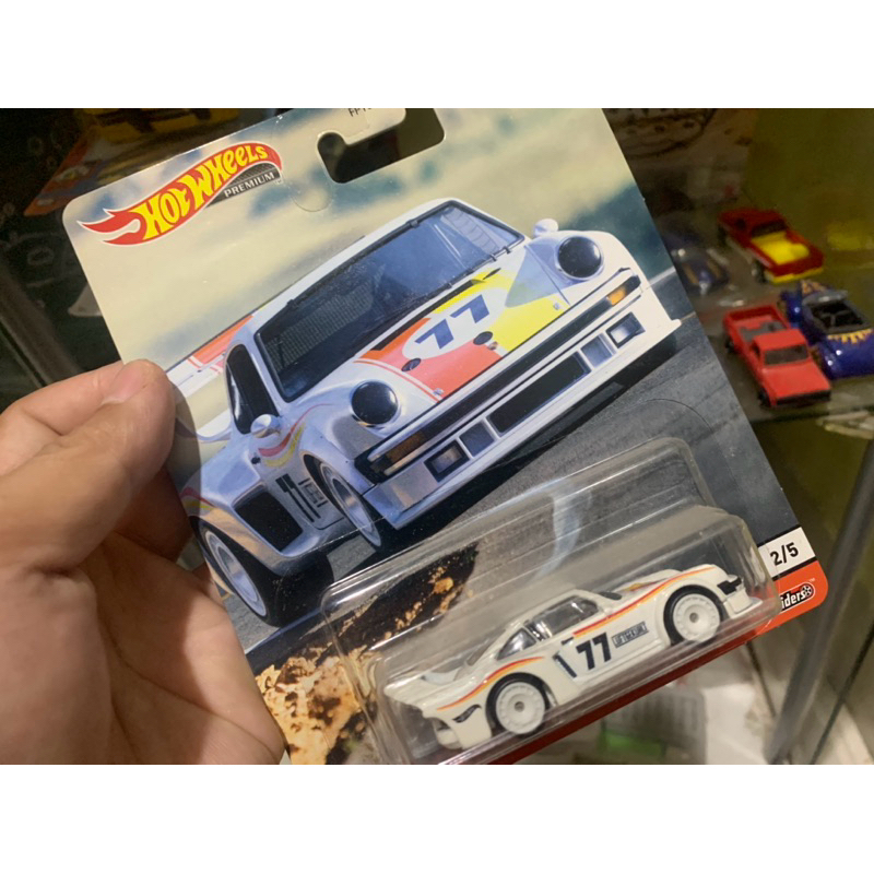 hotwheels premium ban karet porsche premium