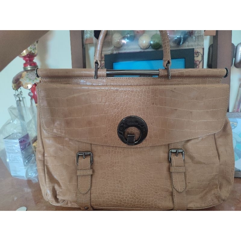 Oroton bag preloved