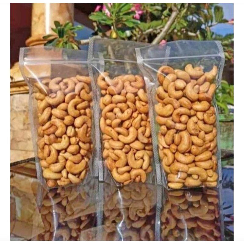 

kacang Mede utuh 500 gram