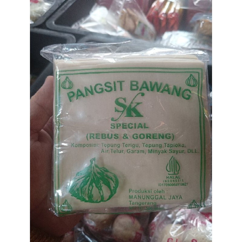 

Pangsit Bawang Goreng Dan Rebus / Kulit pangsit bawang Segar 500Gram