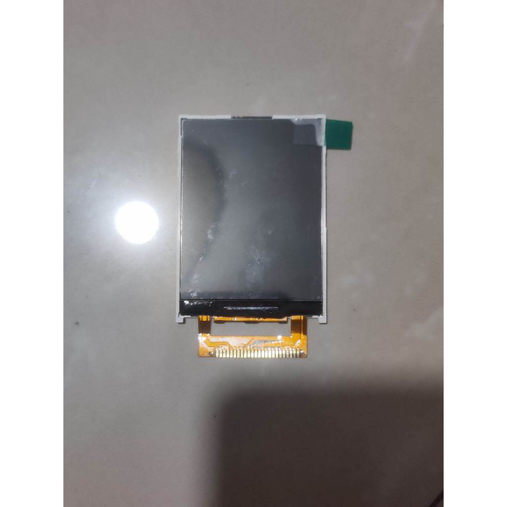 lcd 2,4inc hp tombol pin 24 lcd cina kode JL24HO-A bisa di gunakan untuk Evercoss, Mito,candybar
