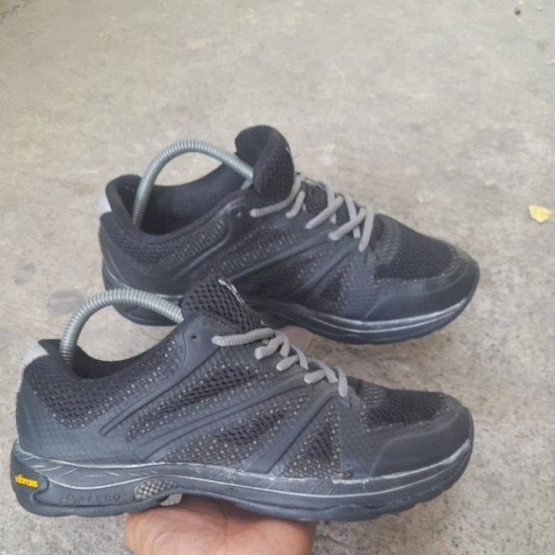 sepatu second aero sz 41 tapak vibram