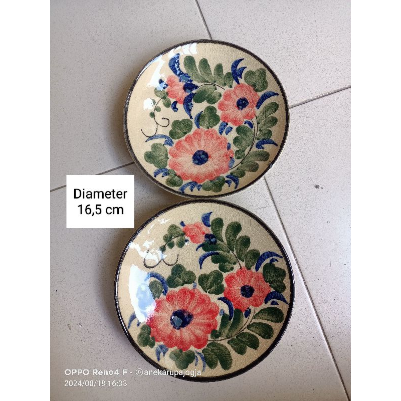 2 buah piring keramik lukis untuk dekorasi hiasan dinding