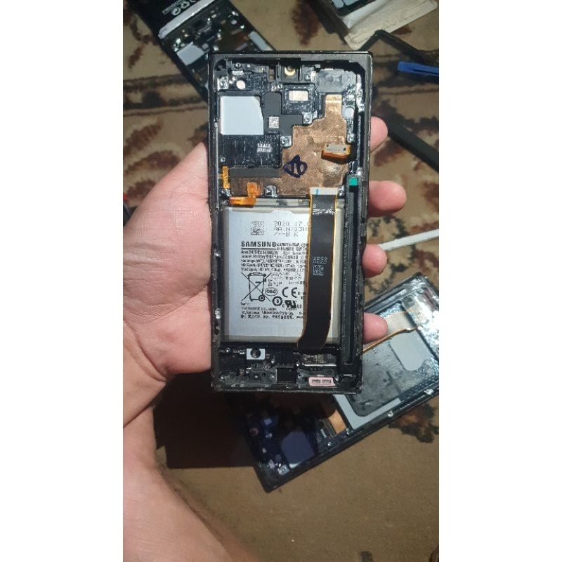 LCD note20 ultra minus garis