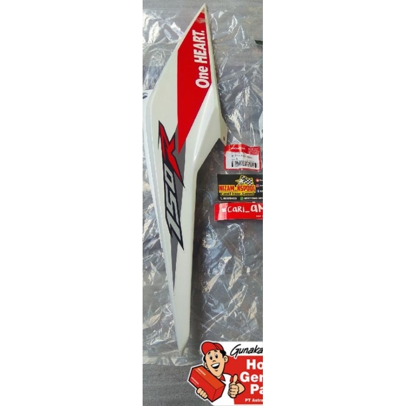 COVER BELAKANG SONIC 150R BAGIAN KANAN ORIGINAL AHM