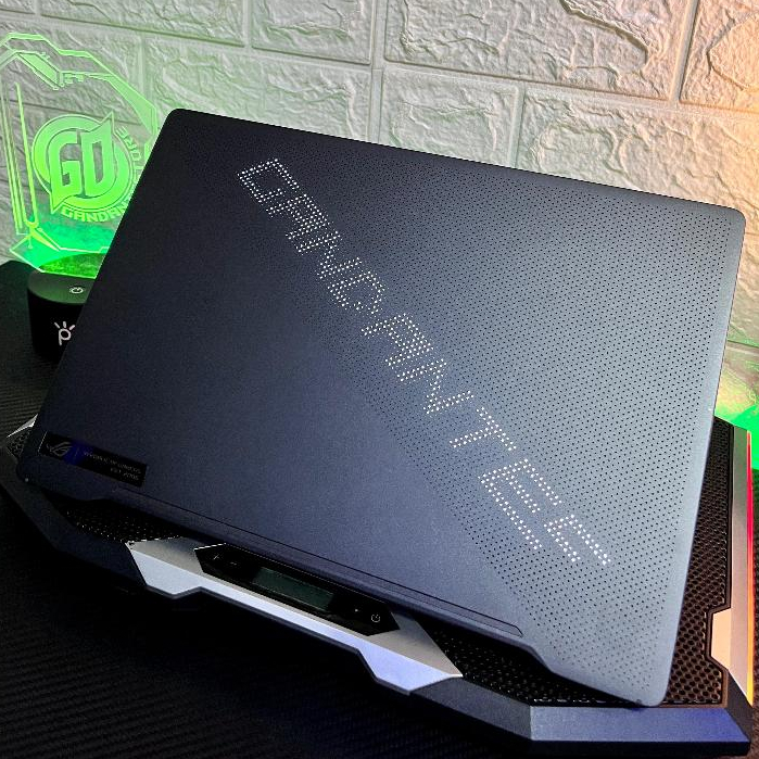 Asus ROG Zephyrus G14 GA401II ANIMATRIX Edition Ryzen 7 FHD IPS Slim Gaming Design Laptop