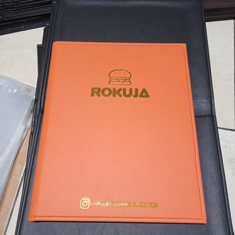

cover menu resto caffe&hotel size a4 logo di embos di baud