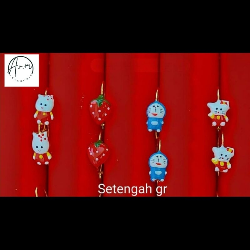 Anting Anak Karakter Emas Muda (setengah) 0,5 gram
