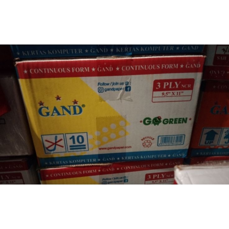 

Kertas continous form 3 ply full bagi 2 6CW7288