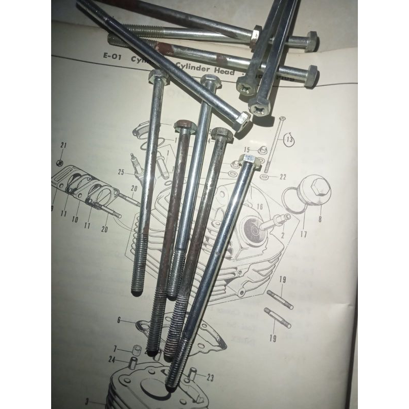 baut panjang head kop honda cb cb100 cb125 gl gl100 gl125 xl xl125 nos