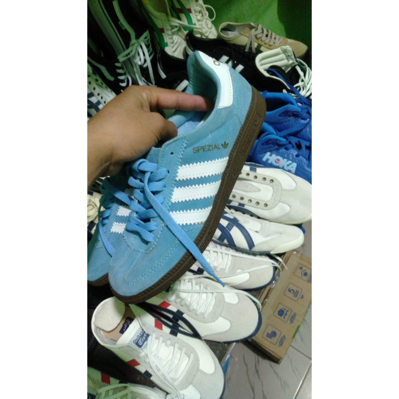 Sepatu Adidas Spezial