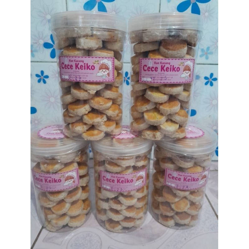 

Kue Kacang Cece KEIKO
