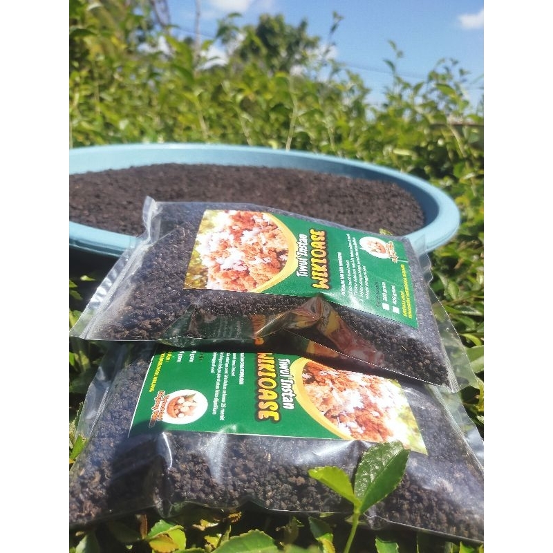 

Tiwul Hitam 1 Kg Mentah Instan Kenyil-kenyil Makanan Sehat Tradisional