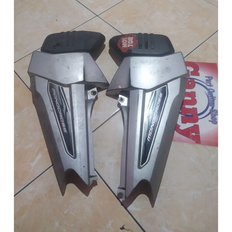 TUTUP AKI YAMAHA BYSON ORIGINAL BEKAS