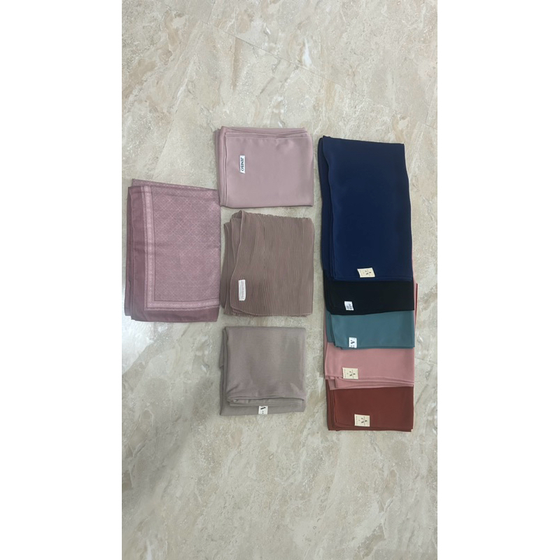 melody scarf preloved