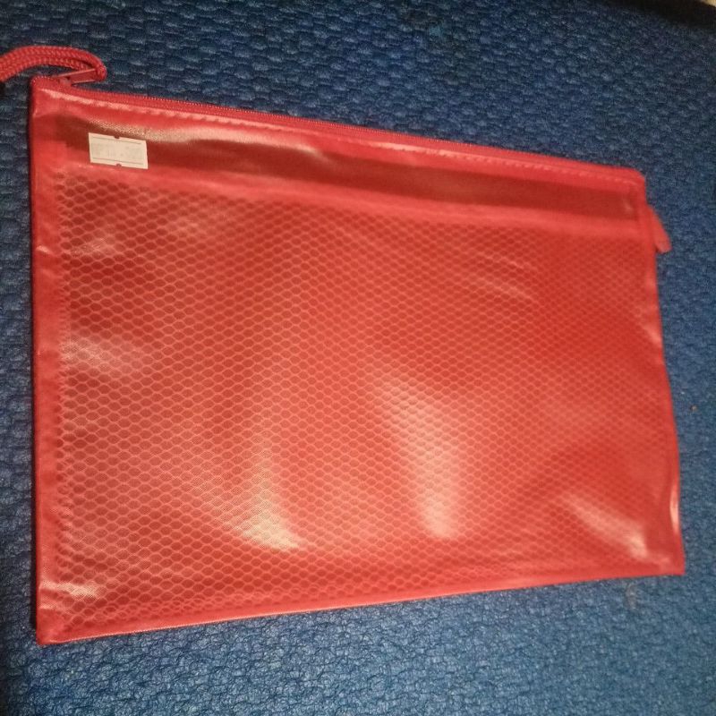 

Ziper resleting File B5