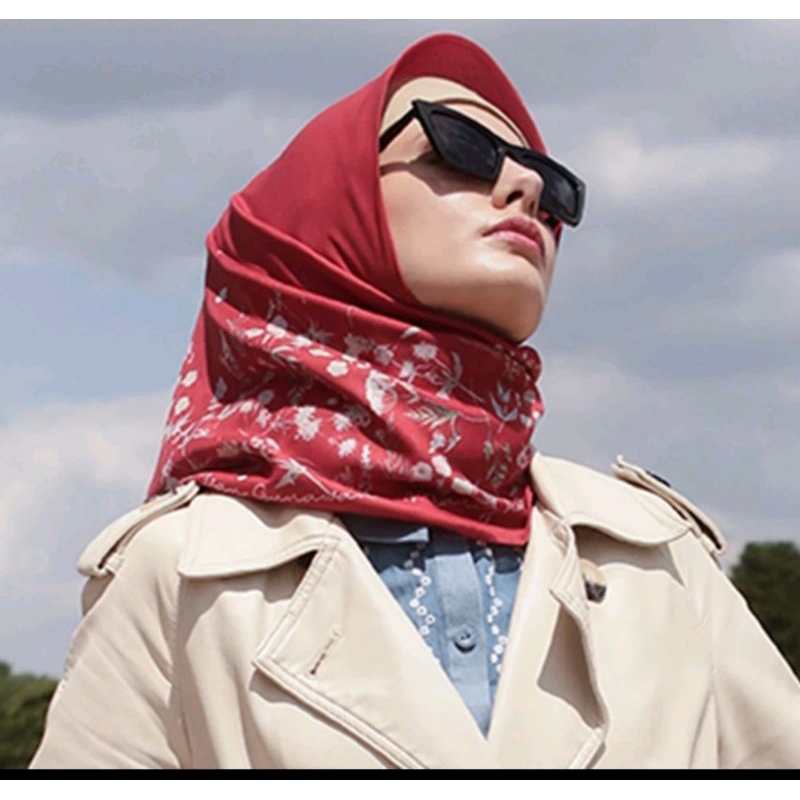 Mandjha Spesial Free Box Ivan Gunawan Fashion Scarf Original Hijab Fushion Red Merah Cabe, Ready Ban