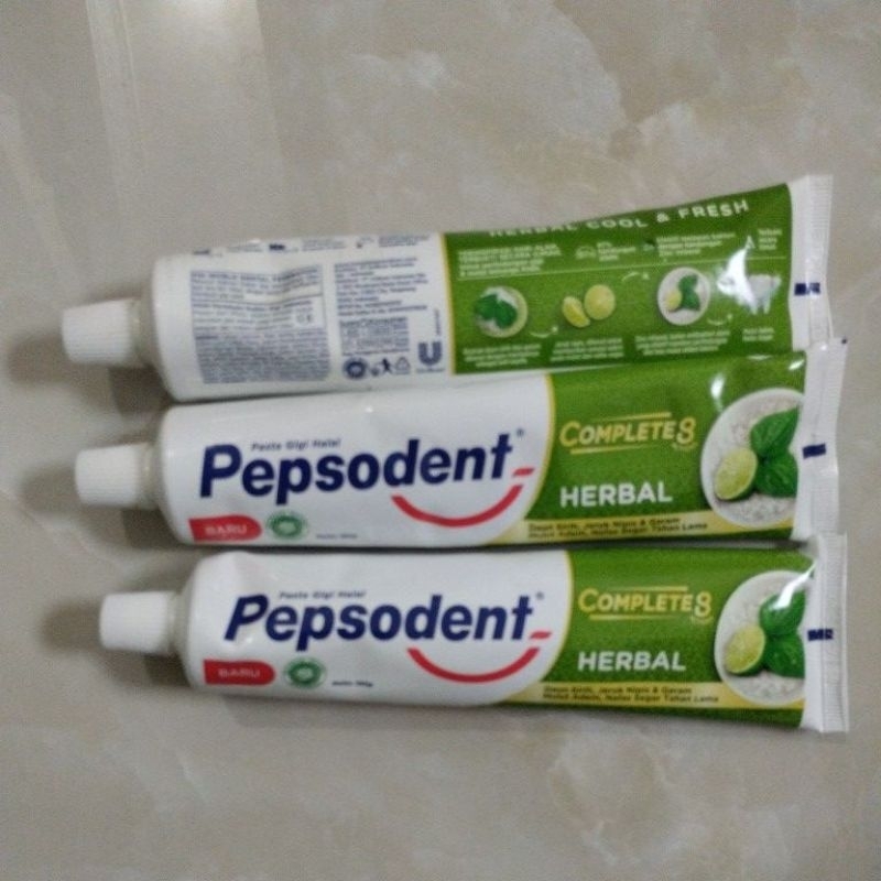 Pepsodent herbal 190gr (tanpa dus)