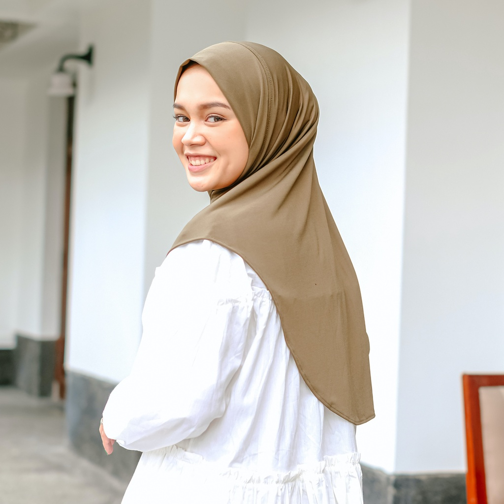 Lozy Hijab - Nara Instan ( Hijab Instan Malay Style Jersey Anti Gerah )