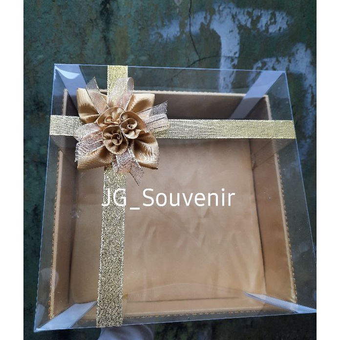 

TOP PRODUK Kotak Hantaran Seserahan Mika Tempat Kue warna gold