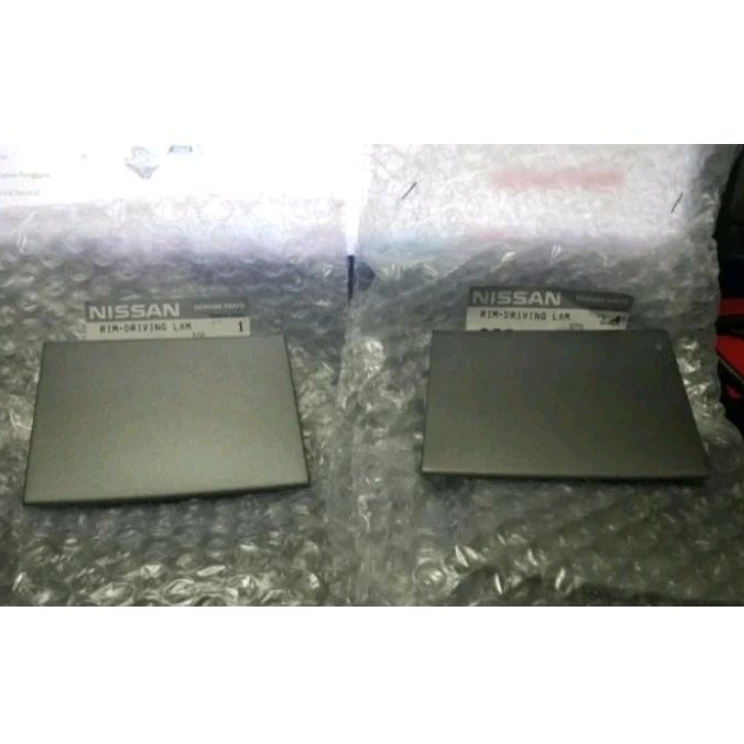 HM - tutup baut roof fog lamp Nissan XTRAIL T30 XT - KIRI