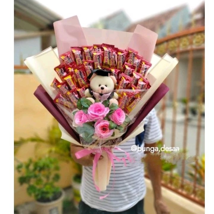 buket bunga boneka Snack coklat isi 30 pcs • boneka wisuda • kado graduation • hadiah gift SOUVENIR 