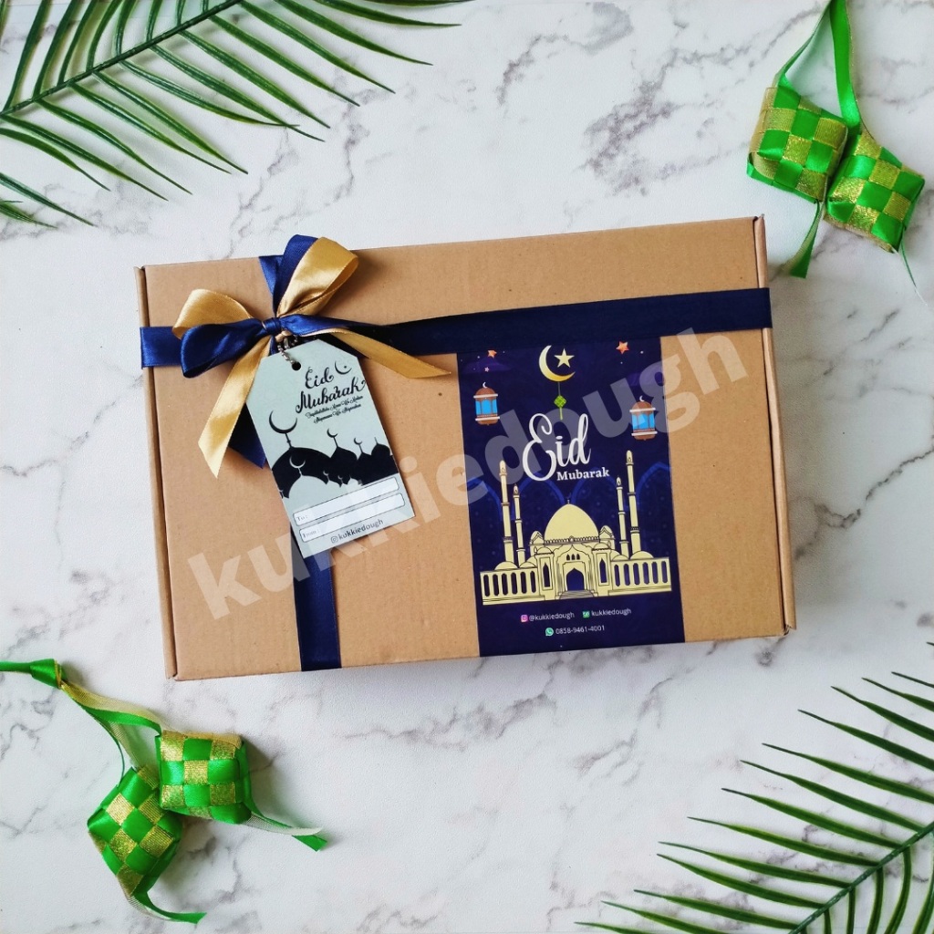

Hampers Lebaran Kue Kering - Parcel Lebaran Eid Mubarak Idul Fitri kukkiedough