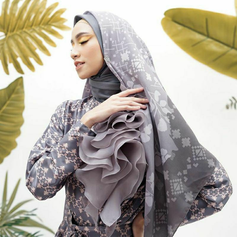 Restu Anggraini Semanggi Aisha / RA / restu anggraini / Scarf / hijab / voal / hijab voal / kerudung