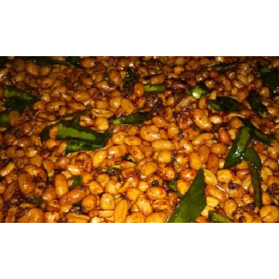 

KACANG TELUR PEDAS MANIS DAUN JERUK 100 GR