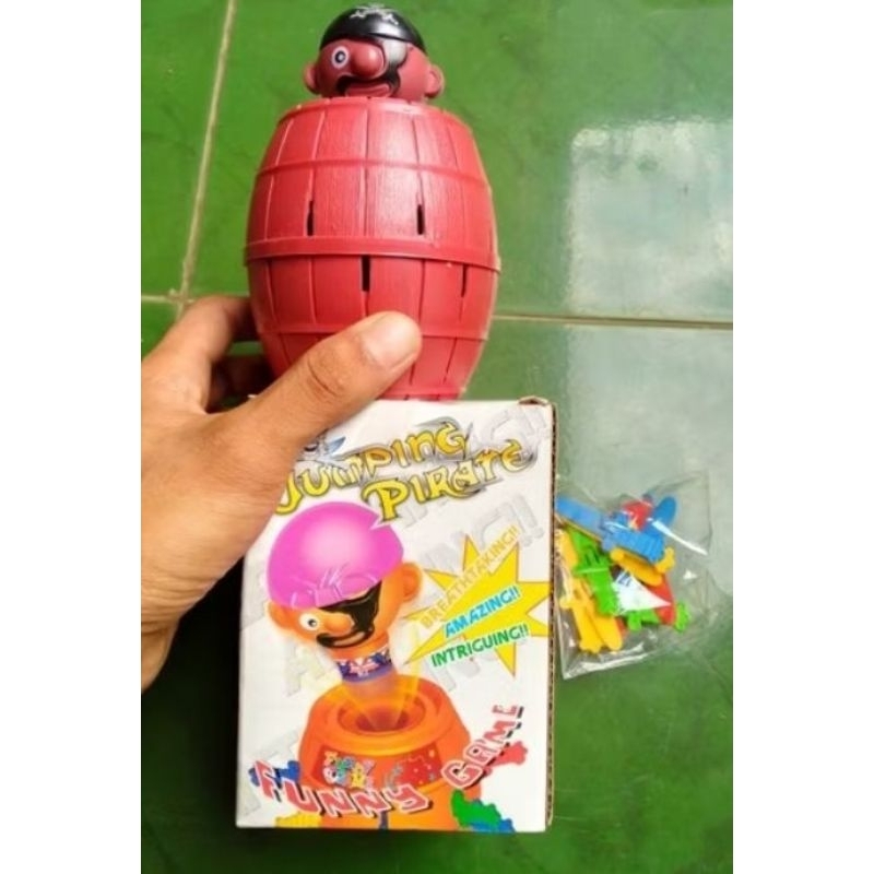 Mainan Jumping Pirate Game Pirate Roulette