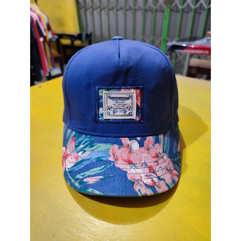 Topi Caps Chung Lim Two Tone