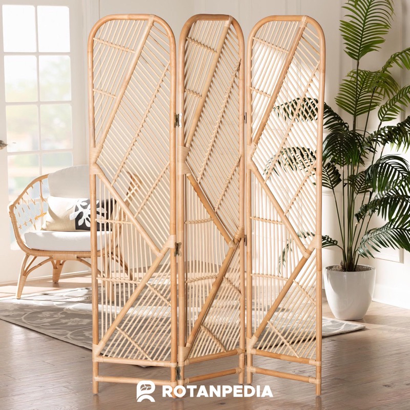 Sekat Pembatas Ruangan Rotan Minimalis 3 Pintu | Sketsel Penyekat Ruangan Rotan | Rupa - Rotanpedia