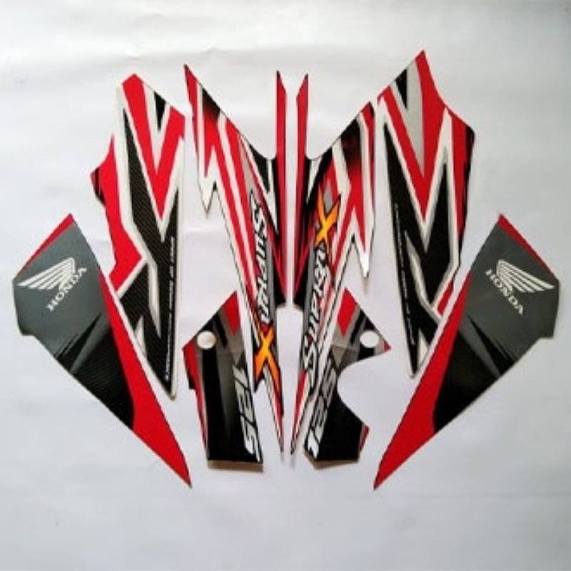 Sticker Lis standar motor Supra x 125 tahun 2012
