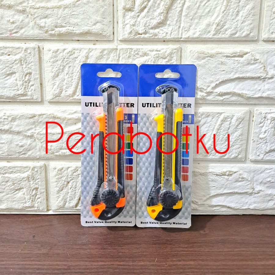 

Pisau Cutter Kater Besar 18 mm + 3 Pcs Refill Vico / Alat Pemotong Kertas Serbaguna