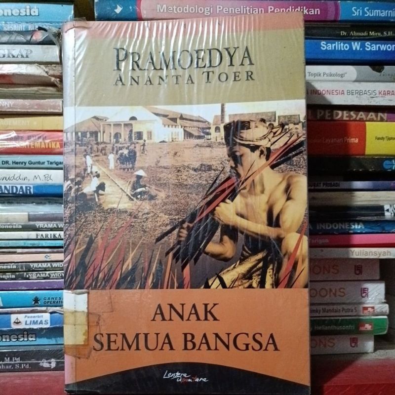 novel sejarah best seller