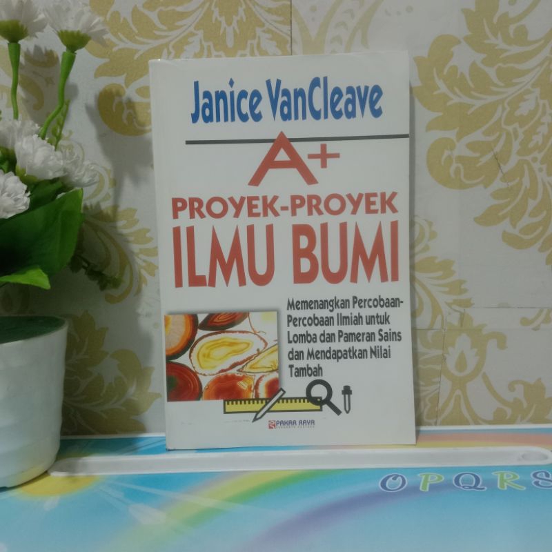 BUKU A+ PROYEK PROYEK ILMU BUMI